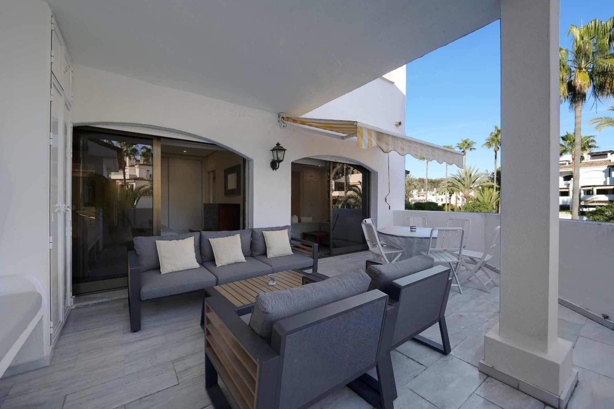 1104 First Line Beach Apartment Golden Beach Pool Marbella Exteriér fotografie